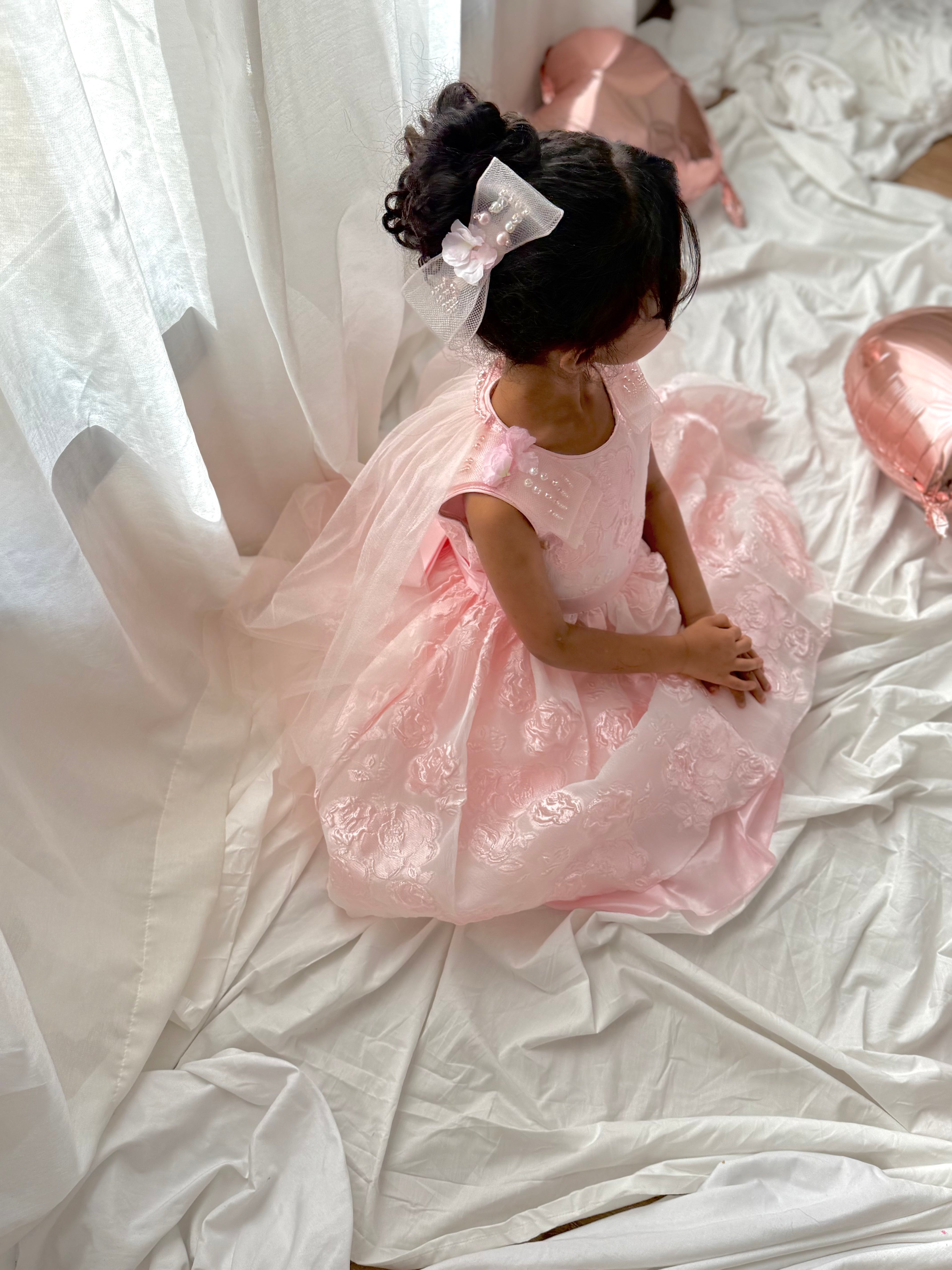 Little Elegance (3–7Y)