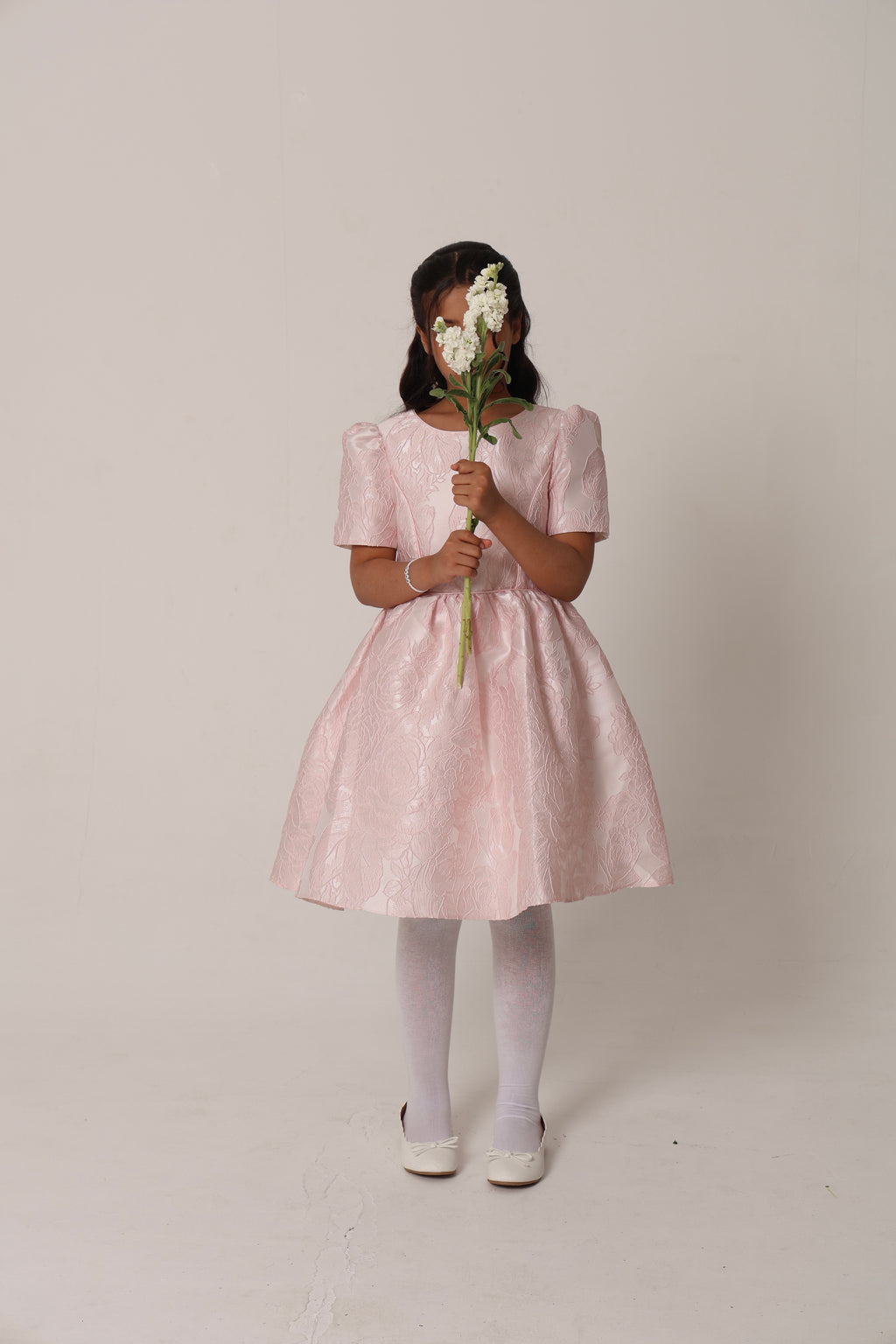 Floral-patterned soft pink jacquard dress